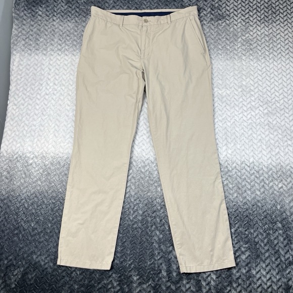 Vineyard Vines Other - Vineyard Vines On The Go 5 Pocket Pants Mens 36x32 Khaki Golf OTG Lightweight